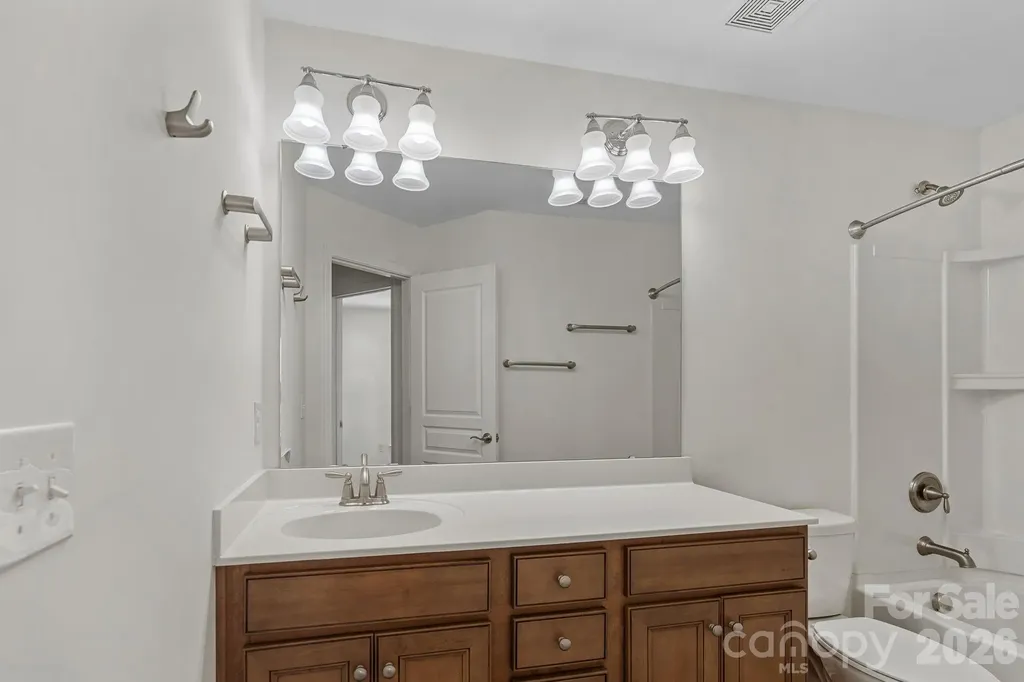 1809 Royal Gorge Avenue Charlotte NC 28210
