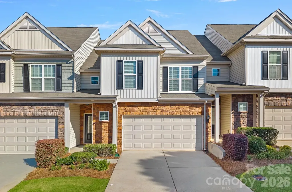 1809 Royal Gorge Avenue Charlotte NC 28210