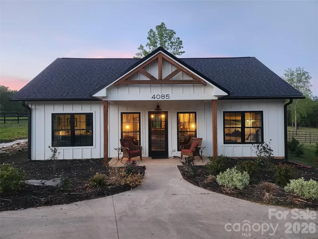 4085 Hunting Country Road Tryon NC 28782