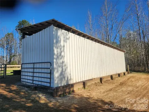 4085 Hunting Country Road Tryon NC 28782