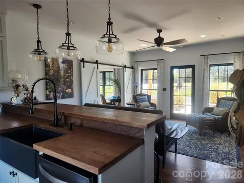 4085 Hunting Country Road Tryon NC 28782