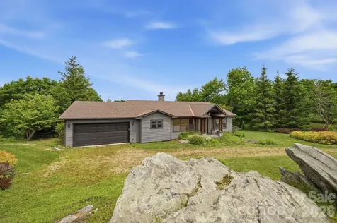 276 Four Diamond Drive Seven Devils NC 28604