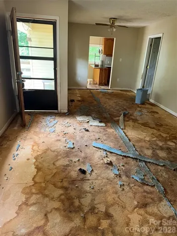 2723 Tatertown Loop Nebo NC 28761