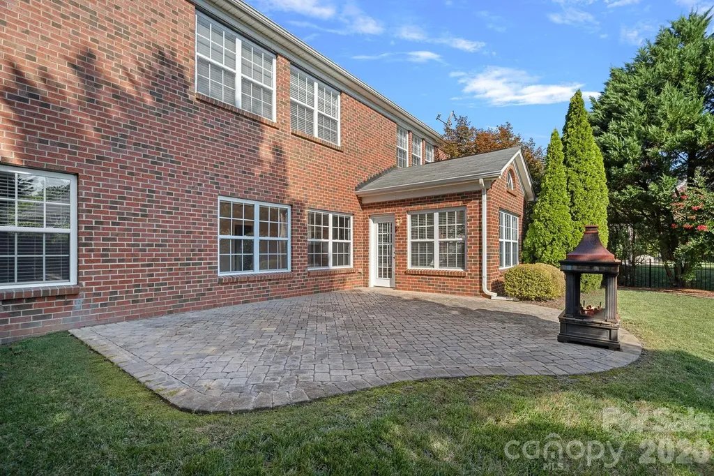 2305 Barrington Ridge Drive Waxhaw NC 28173
