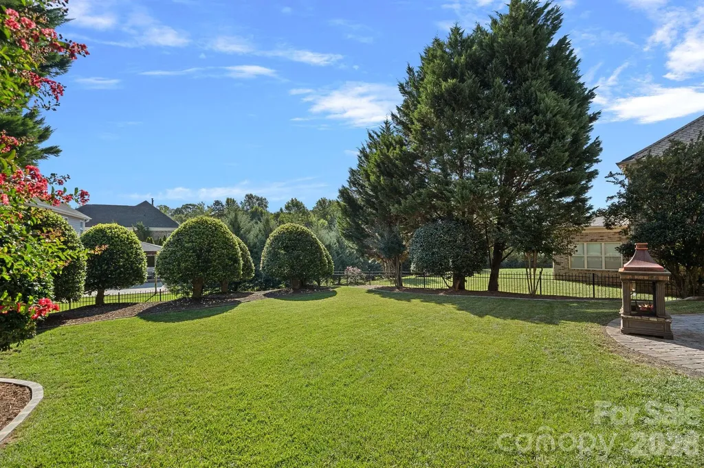 2305 Barrington Ridge Drive Waxhaw NC 28173