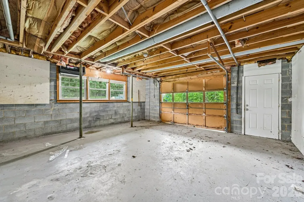 8417 Rolling Hills Avenue Hickory NC 28602