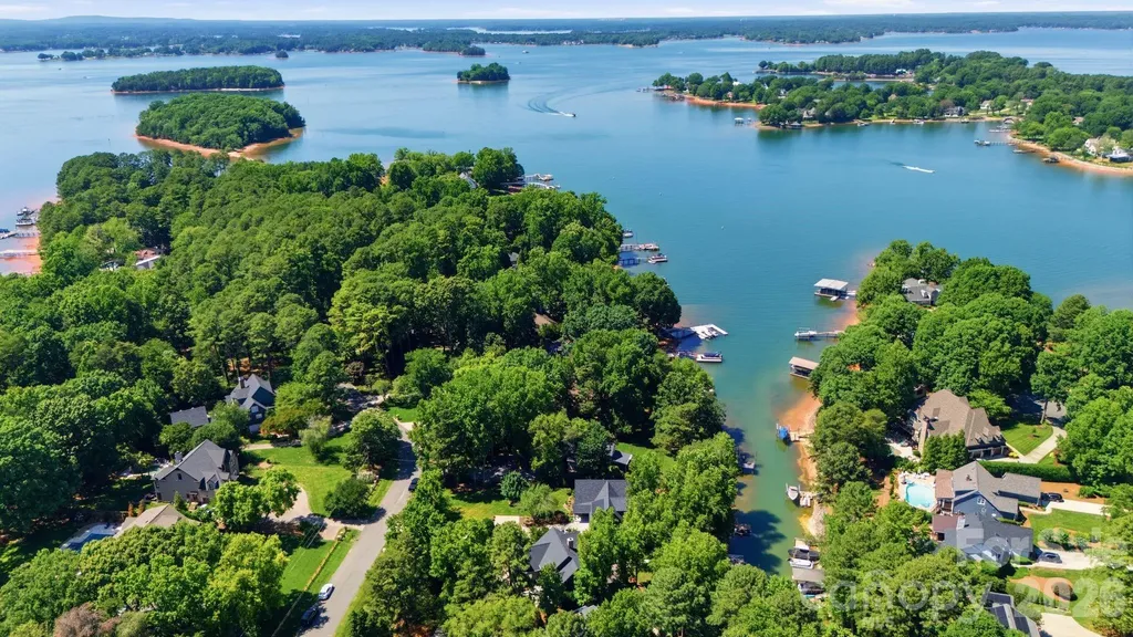 19624 Meta Road Cornelius NC 28031