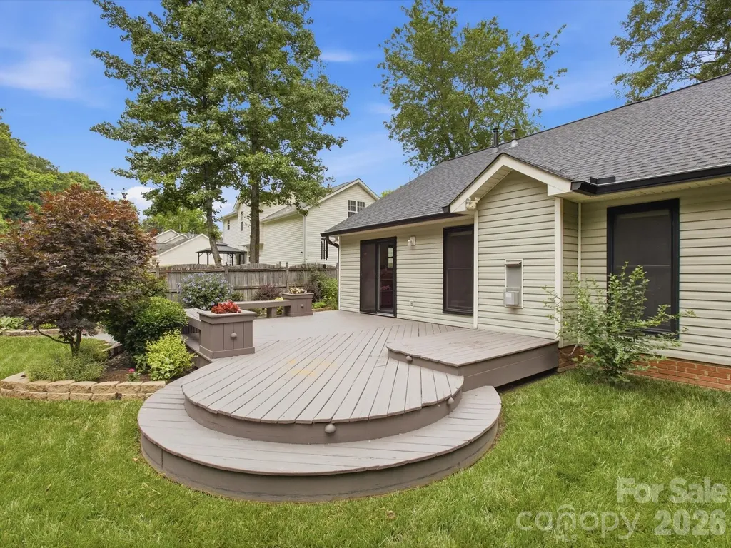 1102 Slate Ridge Road Matthews NC 28104