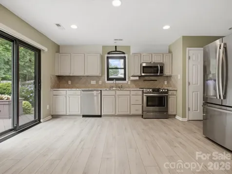 1102 Slate Ridge Road Matthews NC 28104