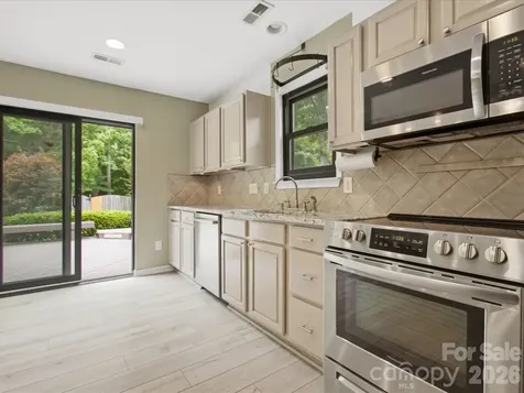 1102 Slate Ridge Road Matthews NC 28104