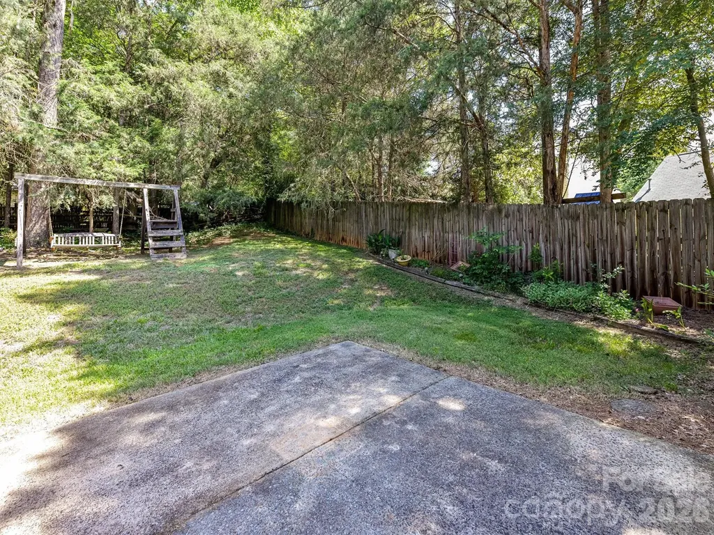 13421 Baker Mills Road Pineville NC 28134