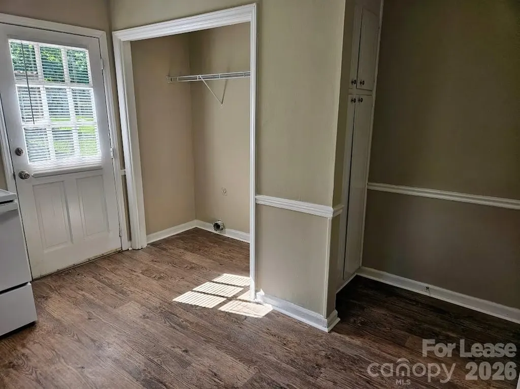 6815 Water Mill Court Charlotte NC 28215