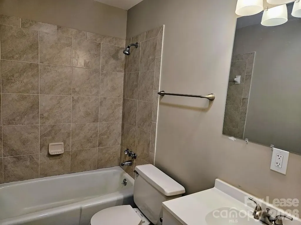 6815 Water Mill Court Charlotte NC 28215