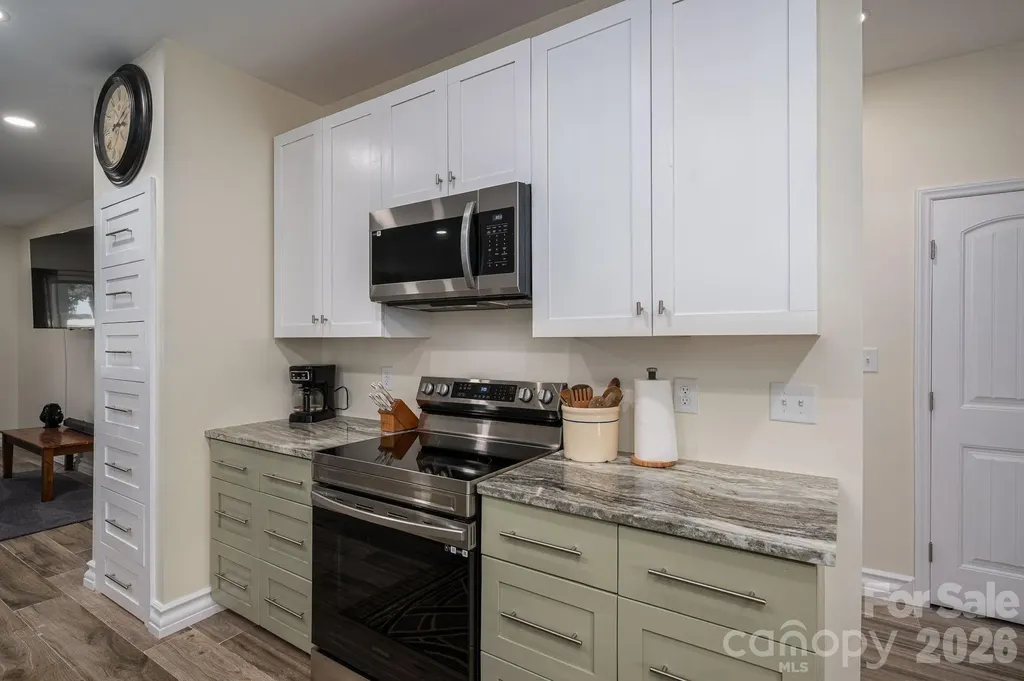 3103 Richview Drive Crouse NC 28033