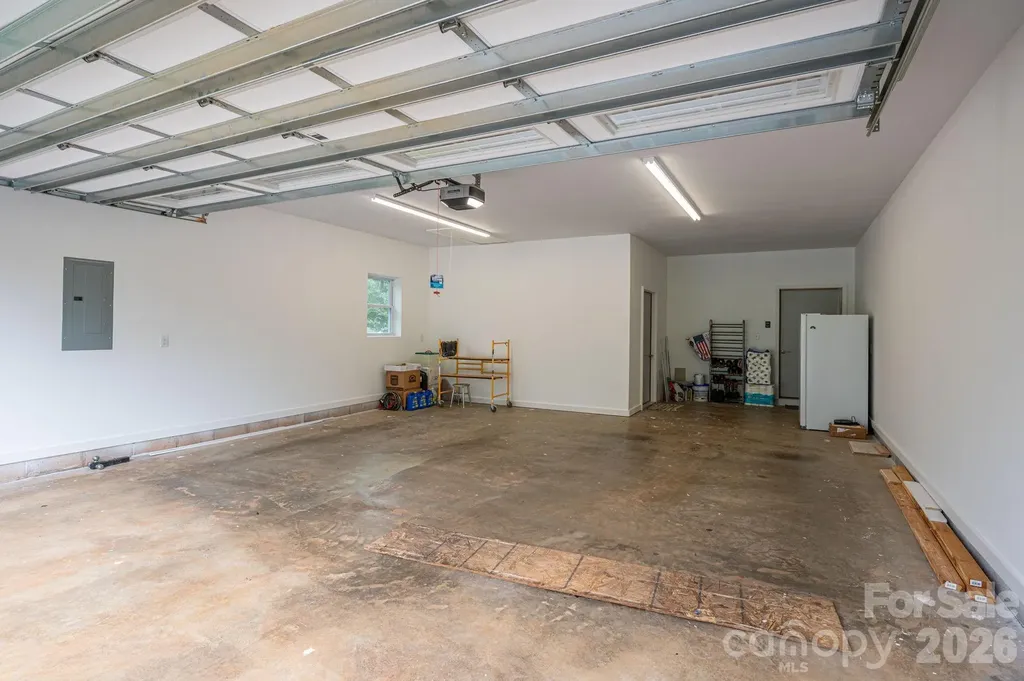 3103 Richview Drive Crouse NC 28033