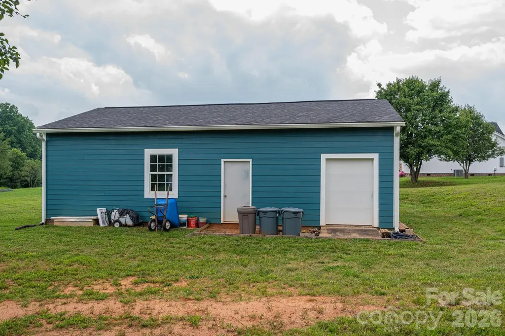 3103 Richview Drive Crouse NC 28033