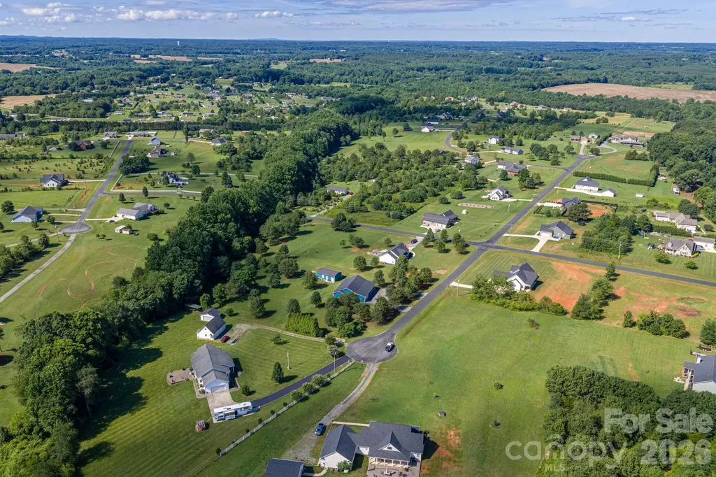 3103 Richview Drive Crouse NC 28033