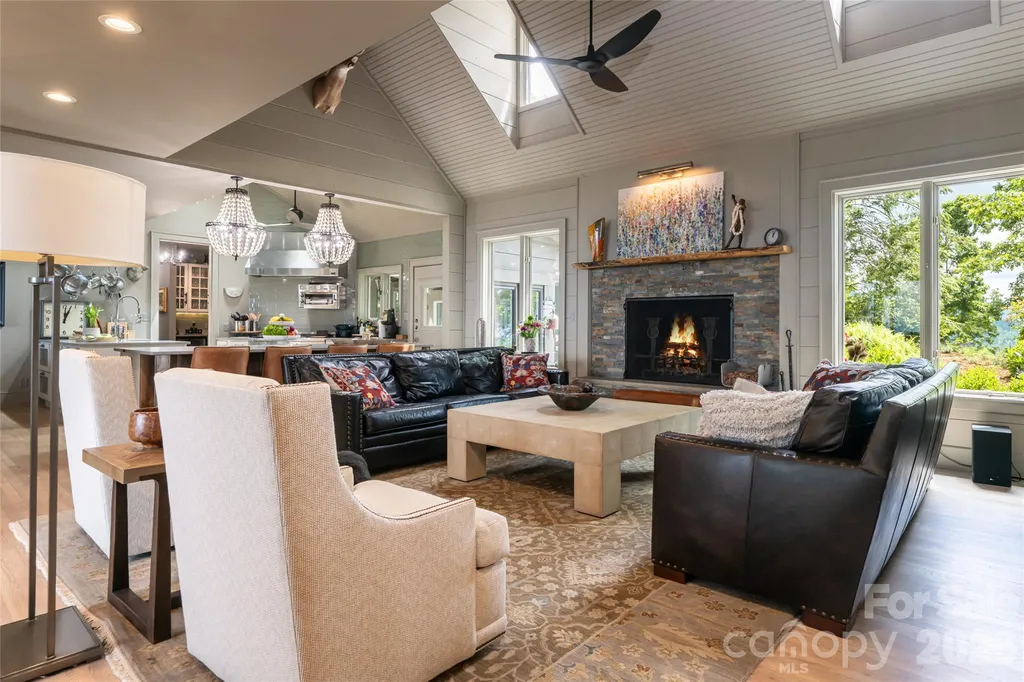 145 Kalmia Drive Asheville NC 28804