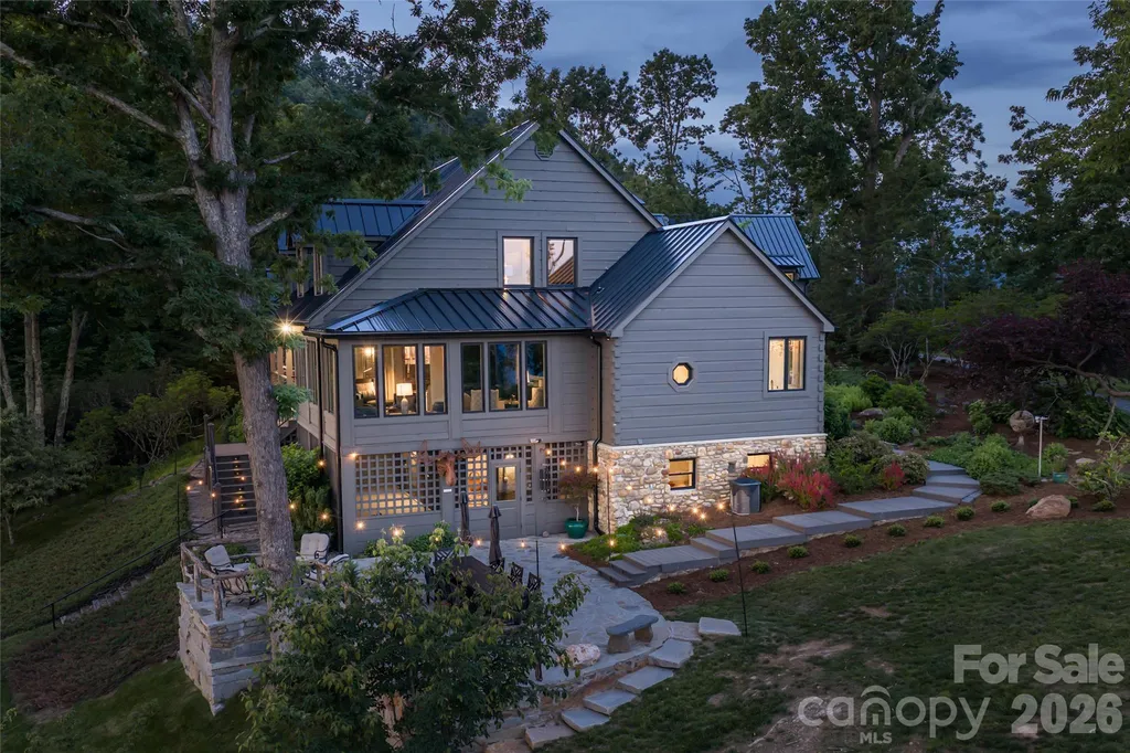 145 Kalmia Drive Asheville NC 28804