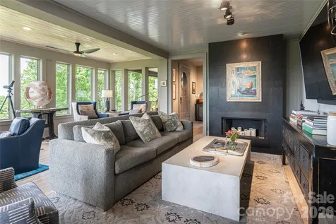 145 Kalmia Drive Asheville NC 28804