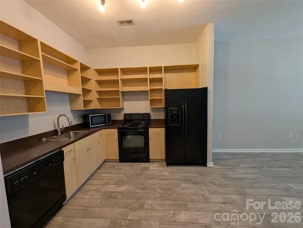 1020 E 36th Street Charlotte NC 28205