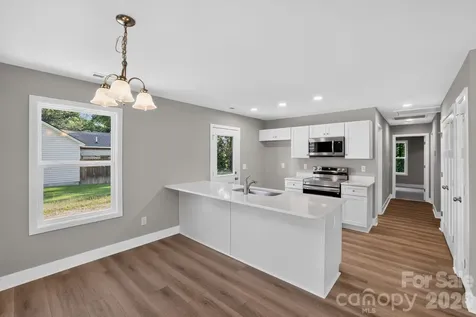 157 Third Street E Gaffney SC 29340
