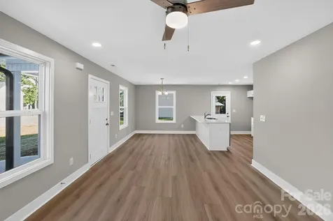 157 Third Street E Gaffney SC 29340
