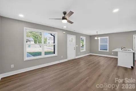 157 Third Street E Gaffney SC 29340