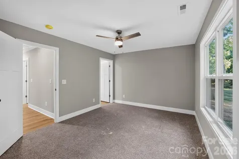 157 Third Street E Gaffney SC 29340