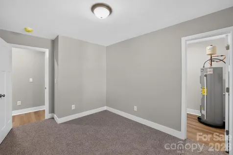 157 Third Street E Gaffney SC 29340