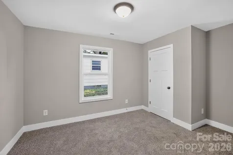 157 Third Street E Gaffney SC 29340