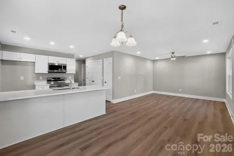 157 Third Street E Gaffney SC 29340