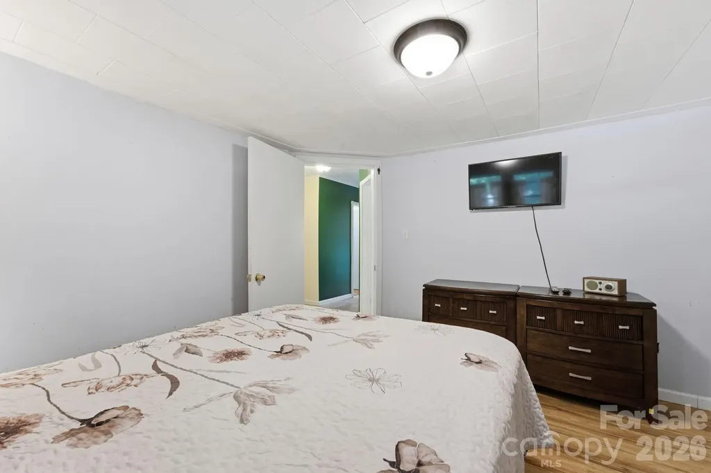 583 Dark Ridge Road Sylva NC 28779
