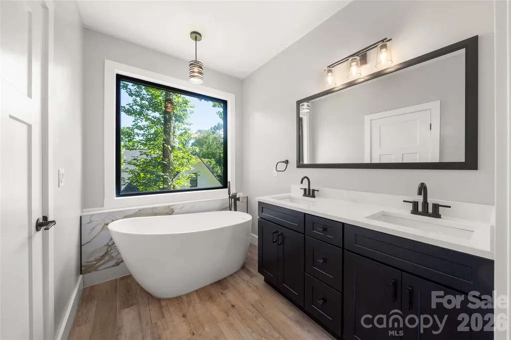 61 Bamboo Trail Candler NC 28715