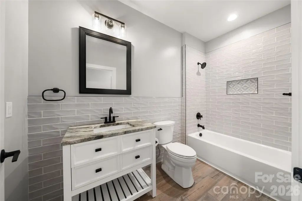 61 Bamboo Trail Candler NC 28715