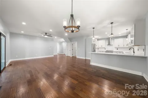 61 Bamboo Trail Candler NC 28715