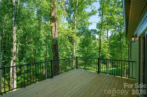 61 Bamboo Trail Candler NC 28715