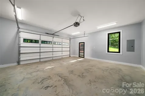 61 Bamboo Trail Candler NC 28715