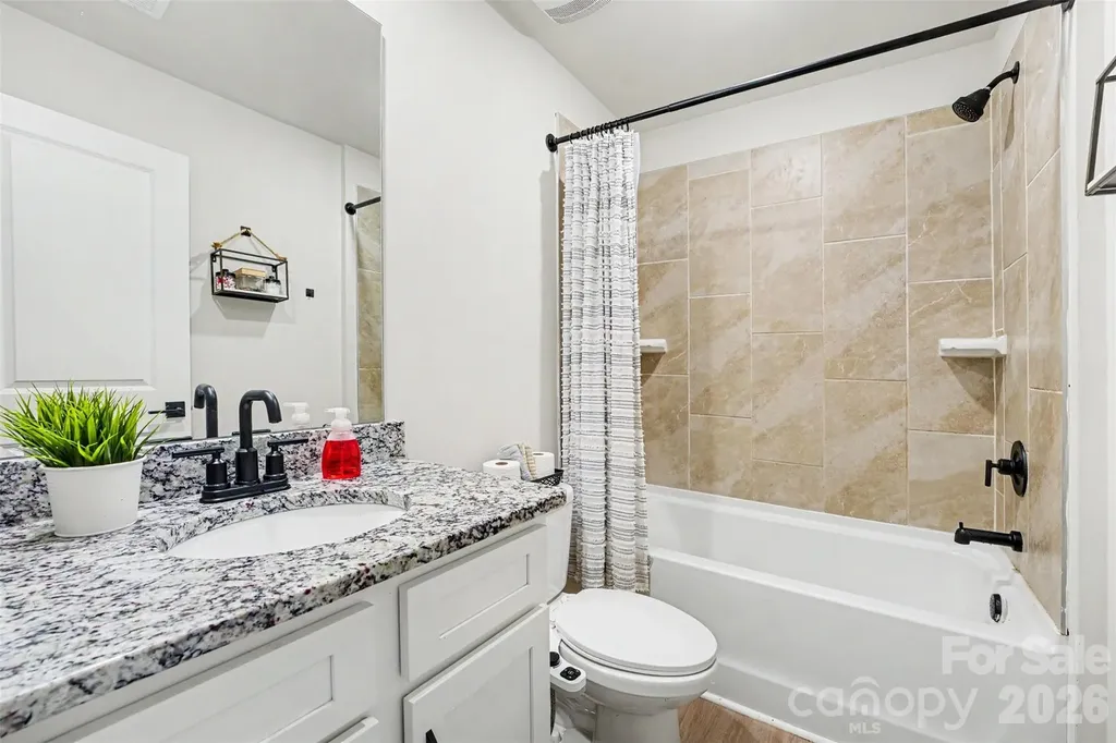 123 Brixham Loop Troutman NC 28166