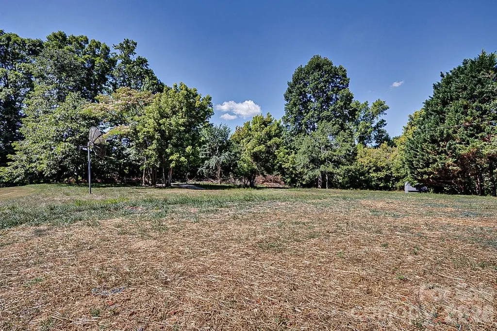 1848 Brittany Trail Pleasant Garden NC 27313