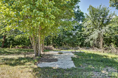 1848 Brittany Trail Pleasant Garden NC 27313