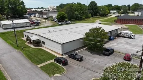 909 10th Street NE Hickory NC 28601
