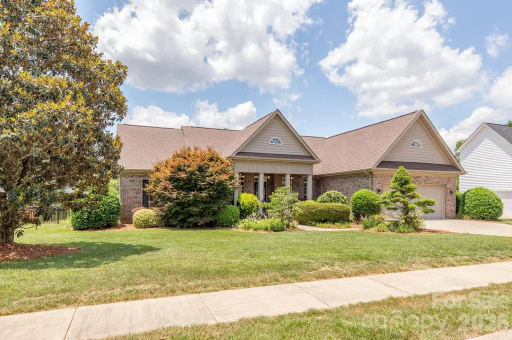 7032 Kidwelly Lane Matthews NC 28104