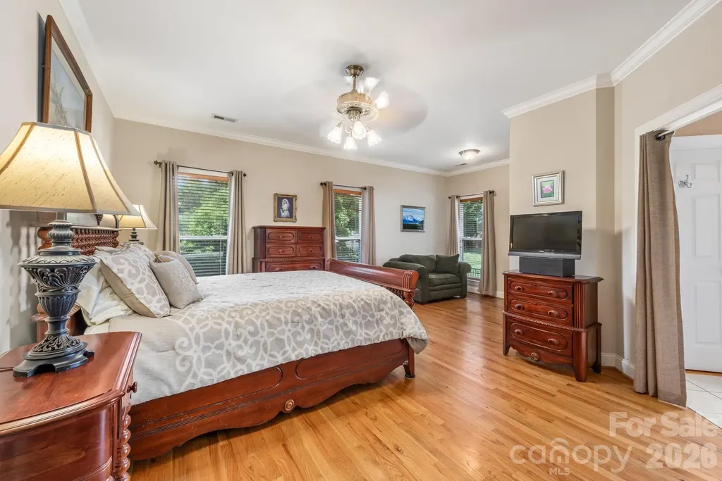 7032 Kidwelly Lane Matthews NC 28104