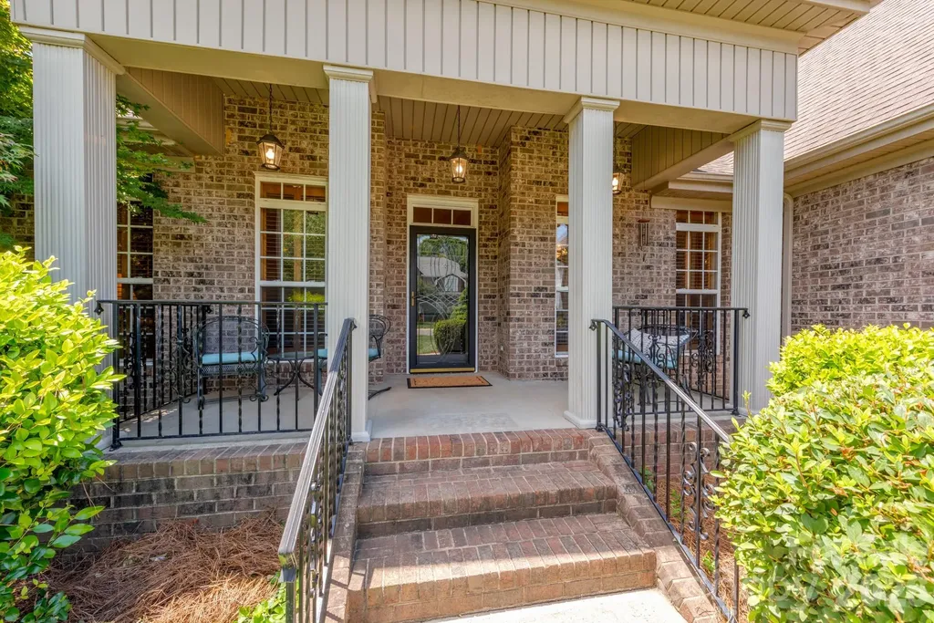 7032 Kidwelly Lane Matthews NC 28104