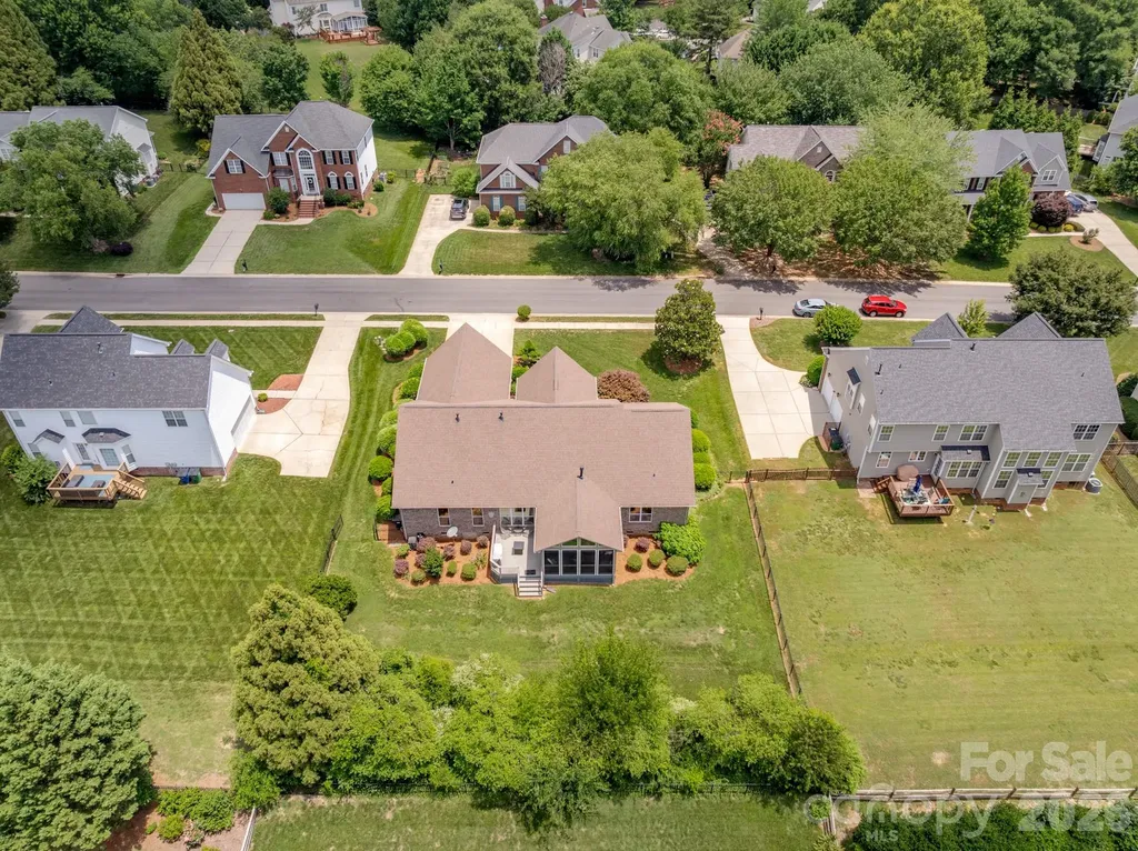 7032 Kidwelly Lane Matthews NC 28104