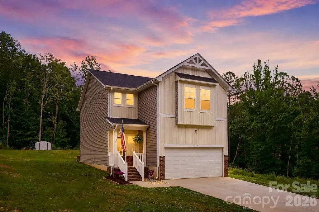174 E Panther Creek Road Troutman NC 28166