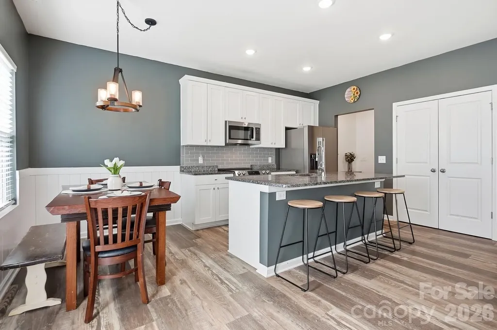 174 E Panther Creek Road Troutman NC 28166