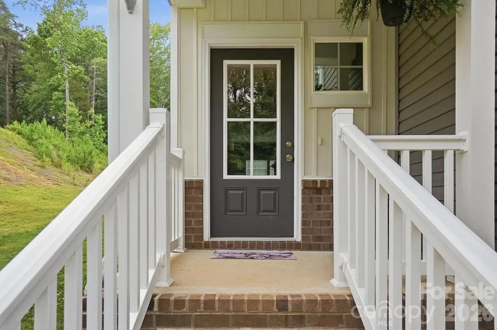 174 E Panther Creek Road Troutman NC 28166