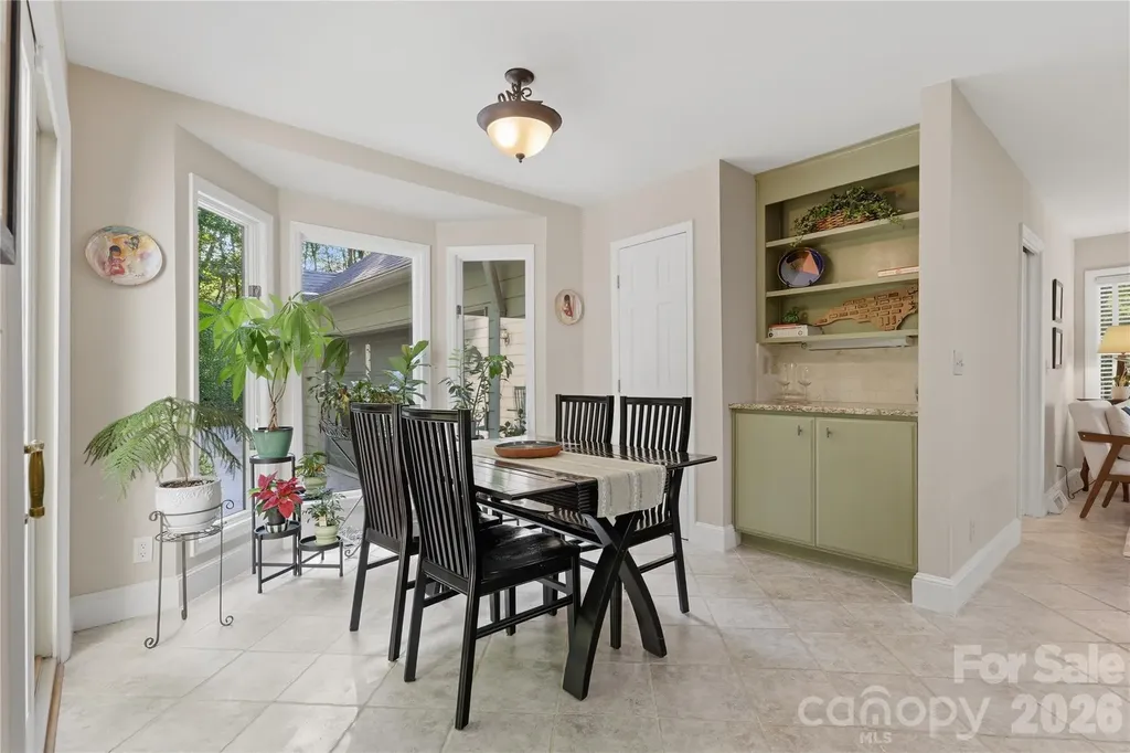 2402 Beaucatcher Lane Charlotte NC 28270